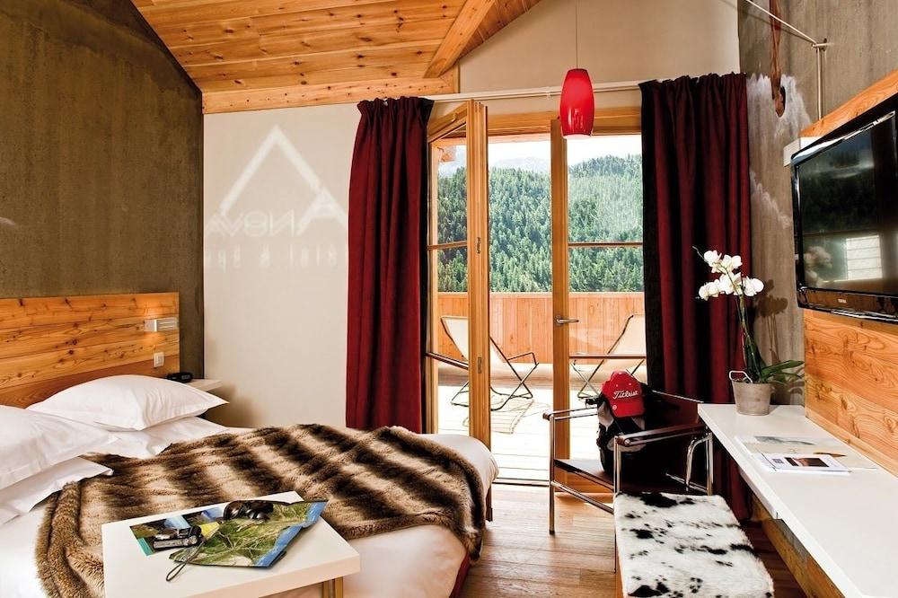 Anova Hotel & Spa Montgenèvre Eksteriør bilde